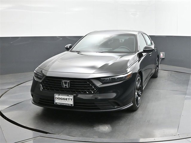 Used 2025 Honda Accord Sport image 30