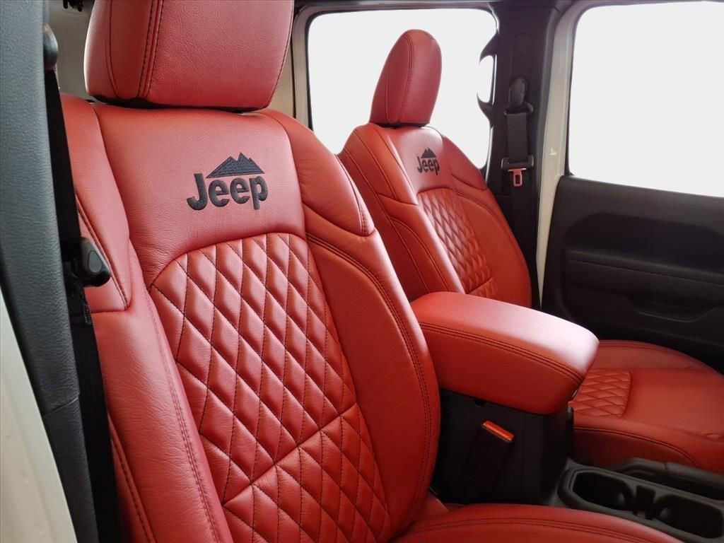 New 2025 Jeep Wrangler Sport S image 19