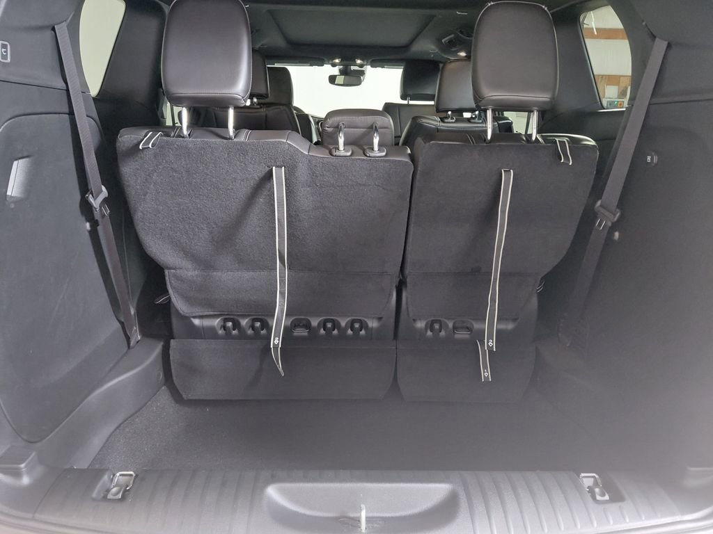 New 2026 Chrysler Pacifica Select AWD/4WD image 15