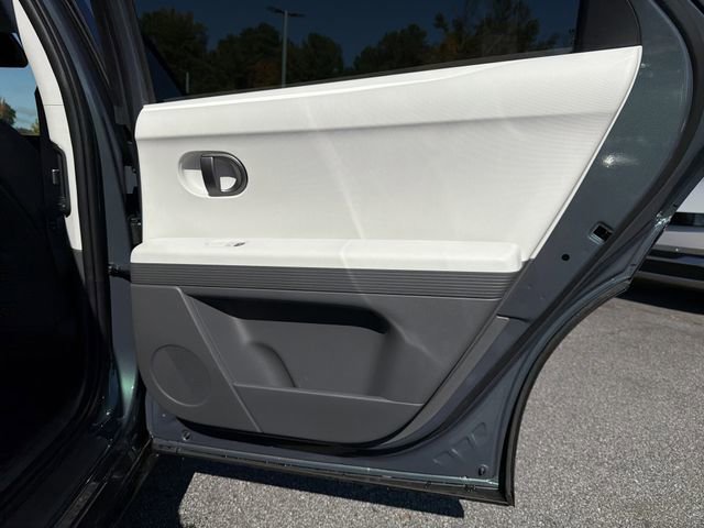 New 2026 Hyundai Ioniq 5 SEL image 16