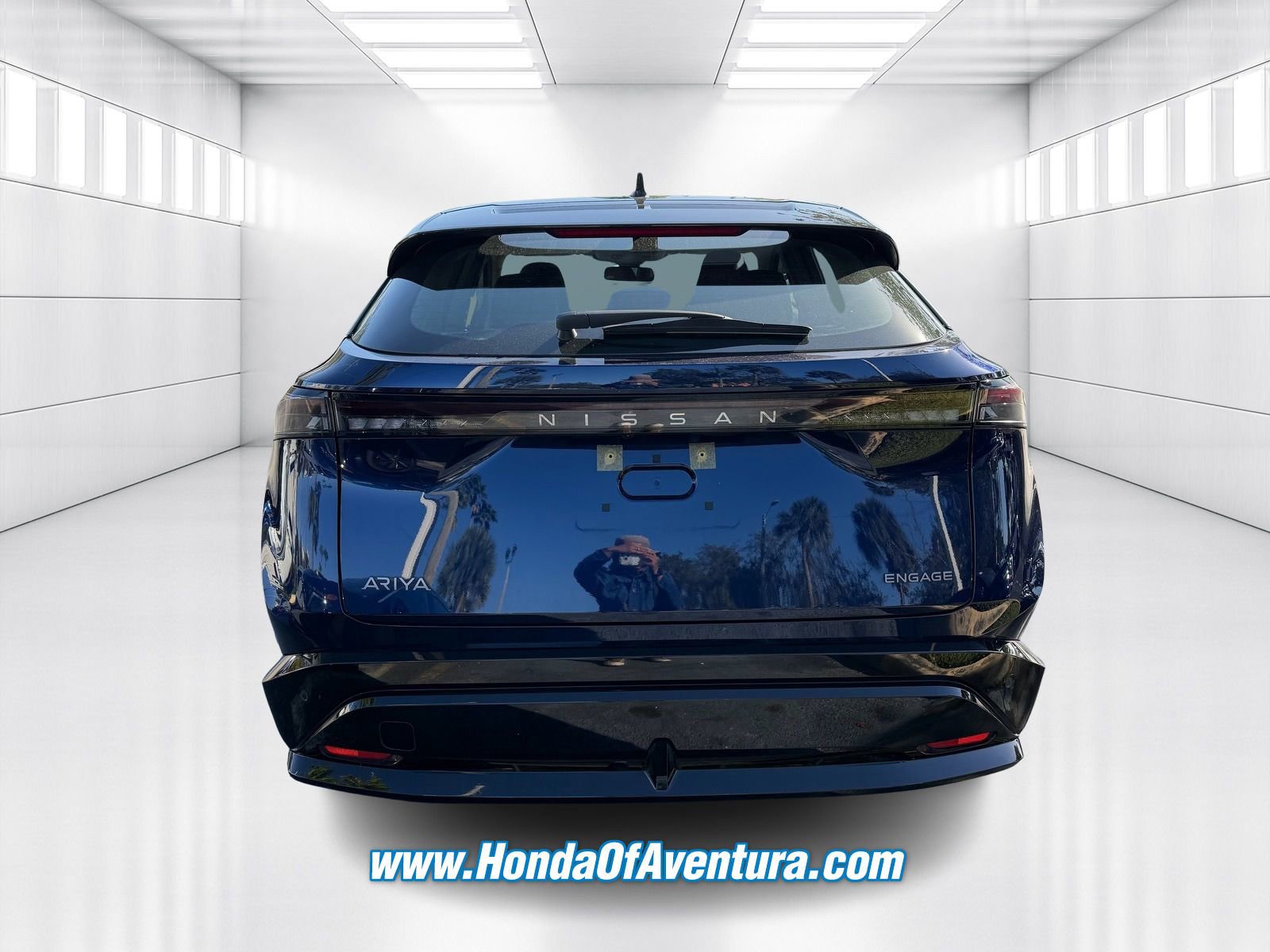 Used 2023 Nissan Ariya FWD image 4