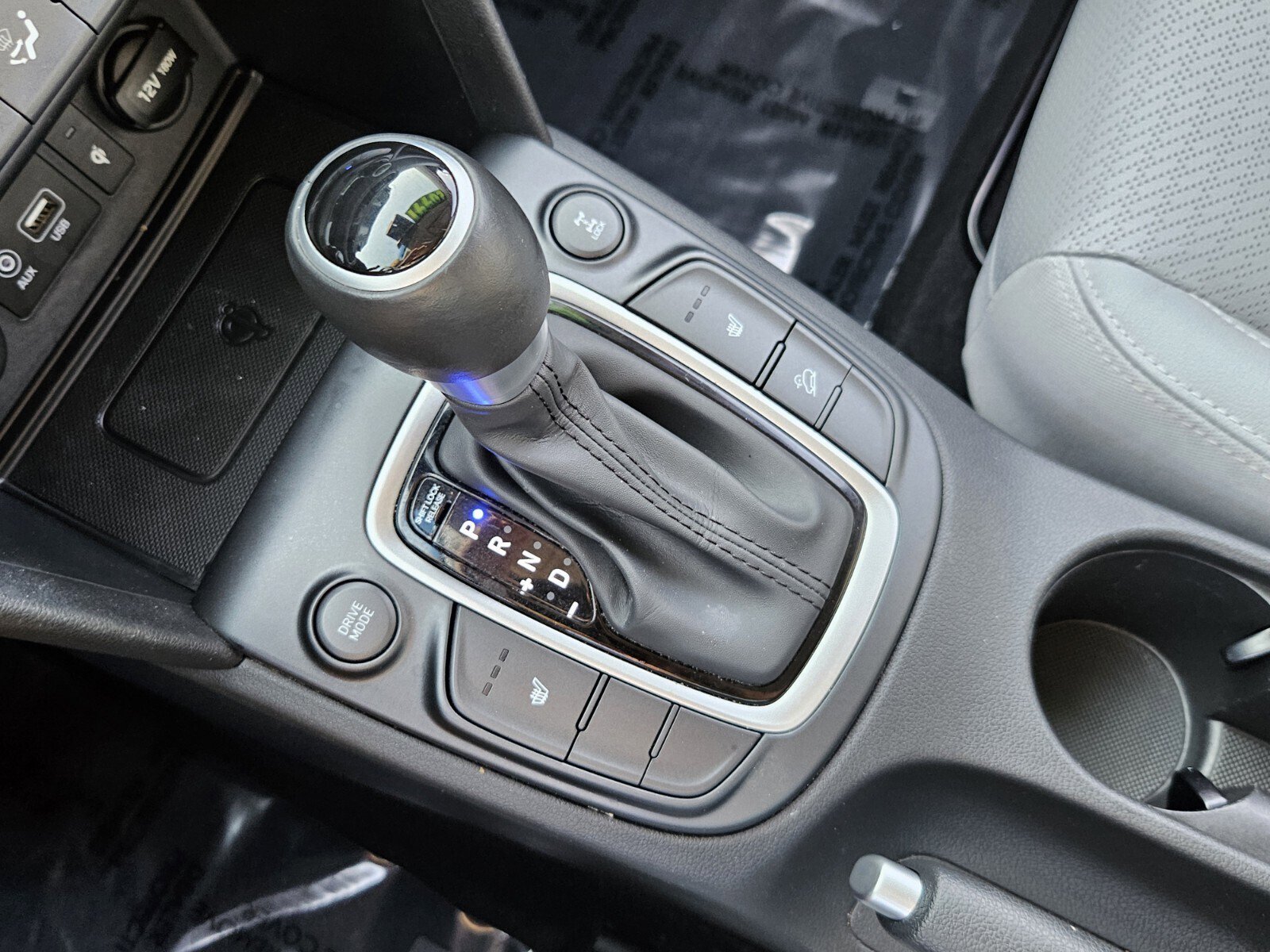 Used 2021 Hyundai Kona Limited w/ Cargo Package image 37