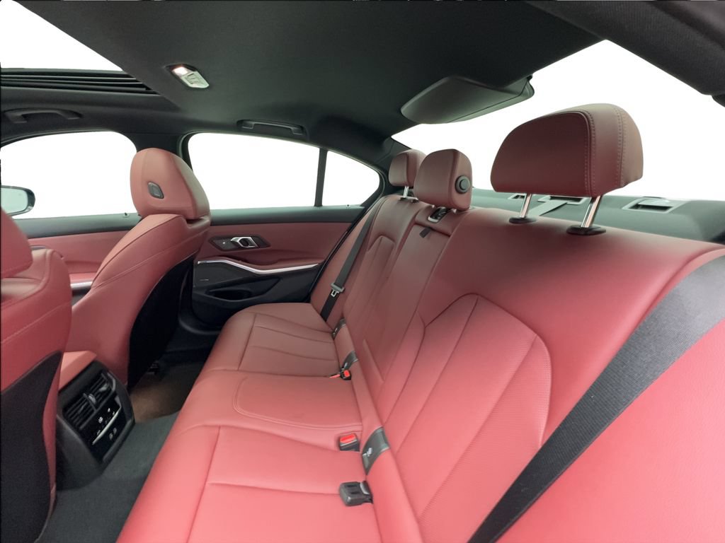 Used 2024 BMW M340i RWD image 25
