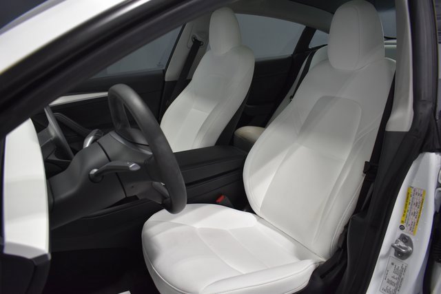 Used 2023 Tesla Model 3 Performance image 5