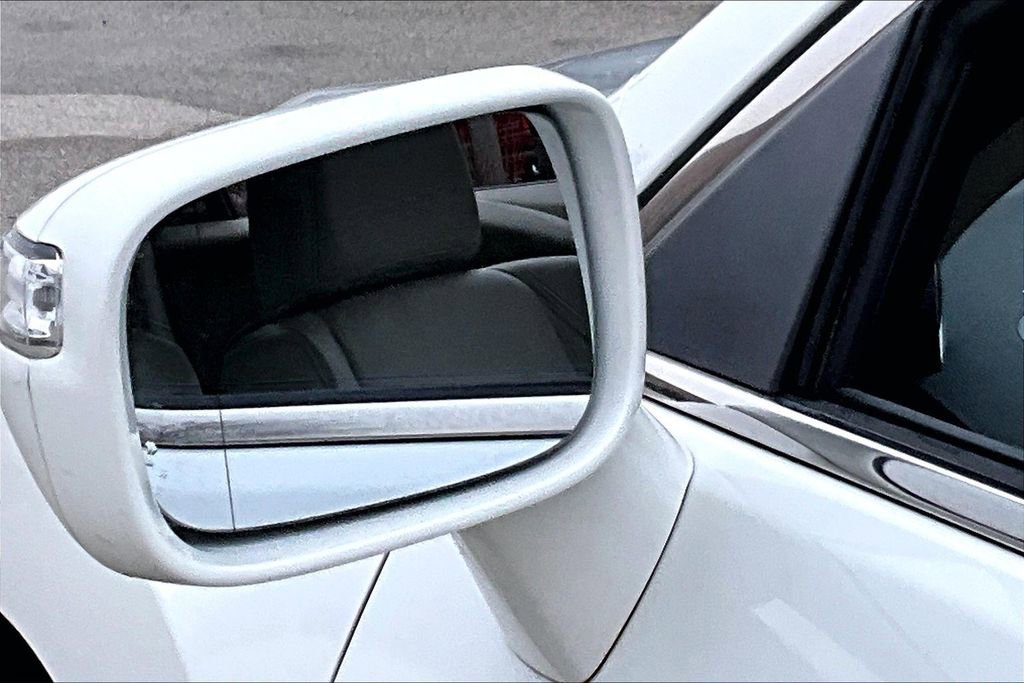 Used 2015 Acura RDX AWD w/ Technology Package image 13