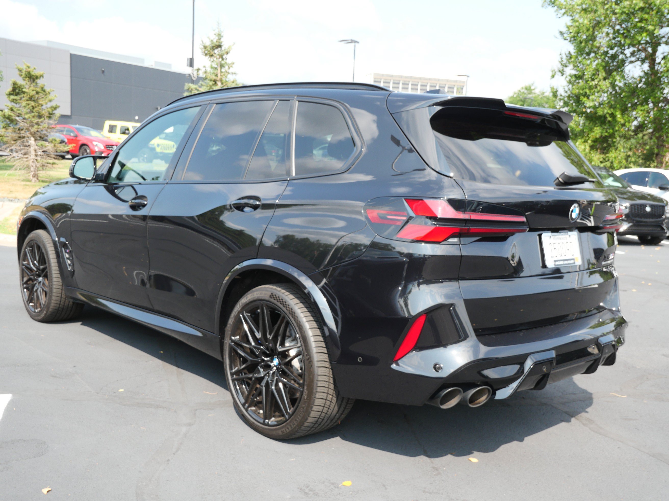 Used 2024 BMW X5 M Competition w/ Executive Package AWD/4WD image 3