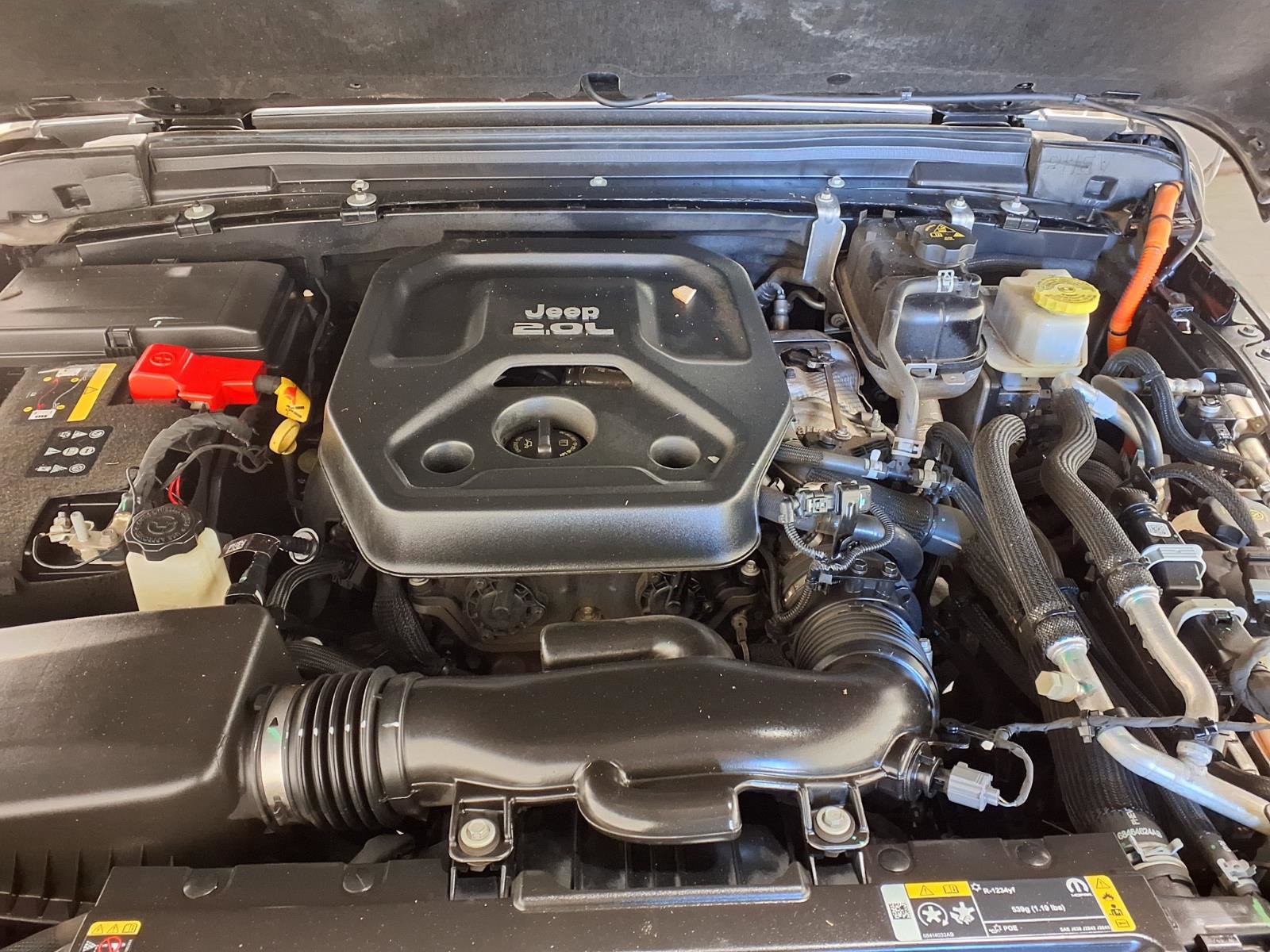 Used 2022 Jeep Wrangler Unlimited Sahara image 31