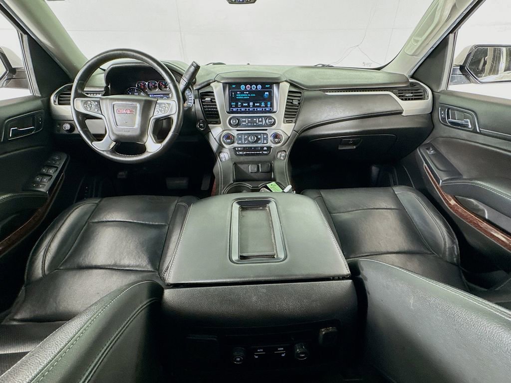 Used 2018 GMC Yukon XL SLT image 30