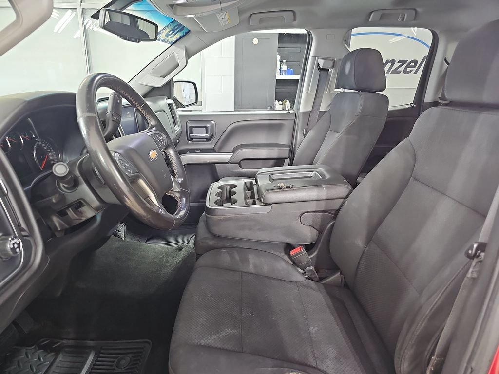 Used 2018 Chevrolet Silverado 1500 LT w/ All Star Edition AWD/4WD image 18