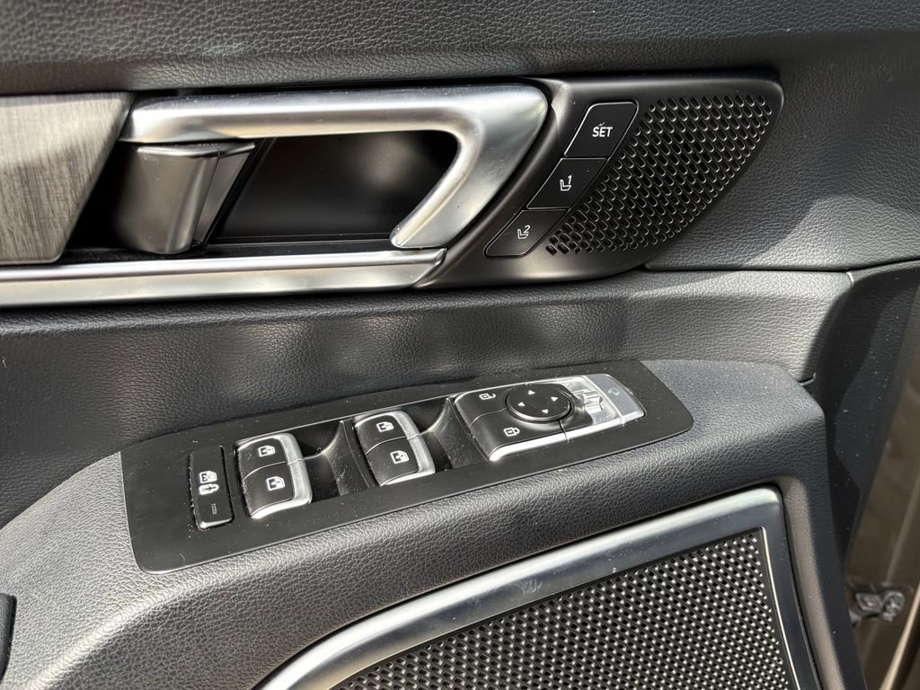 Used 2023 Kia Telluride SX Prestige image 11