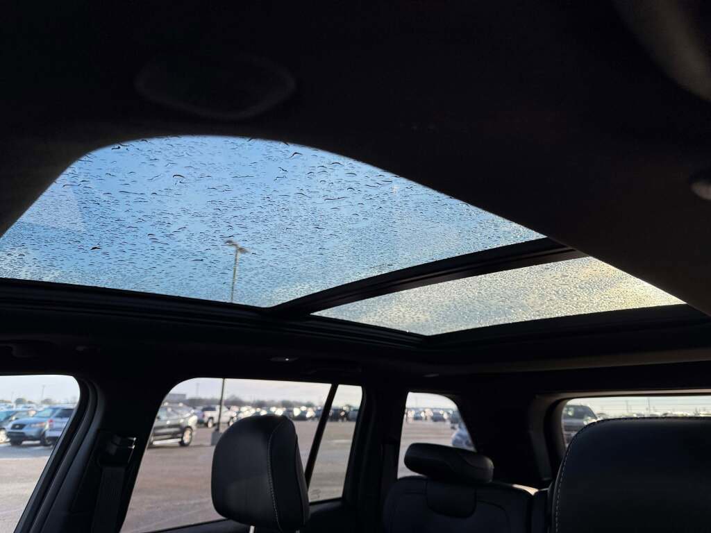 New 2026 Jeep Grand Cherokee Limited image 36