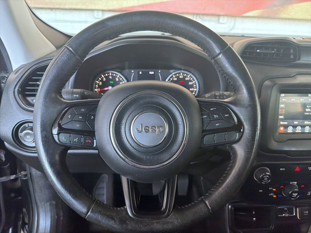 Used 2018 Jeep Renegade Altitude image 19