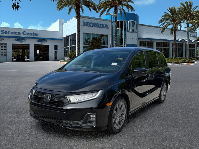 Used 2025 Honda Odyssey Touring image 4