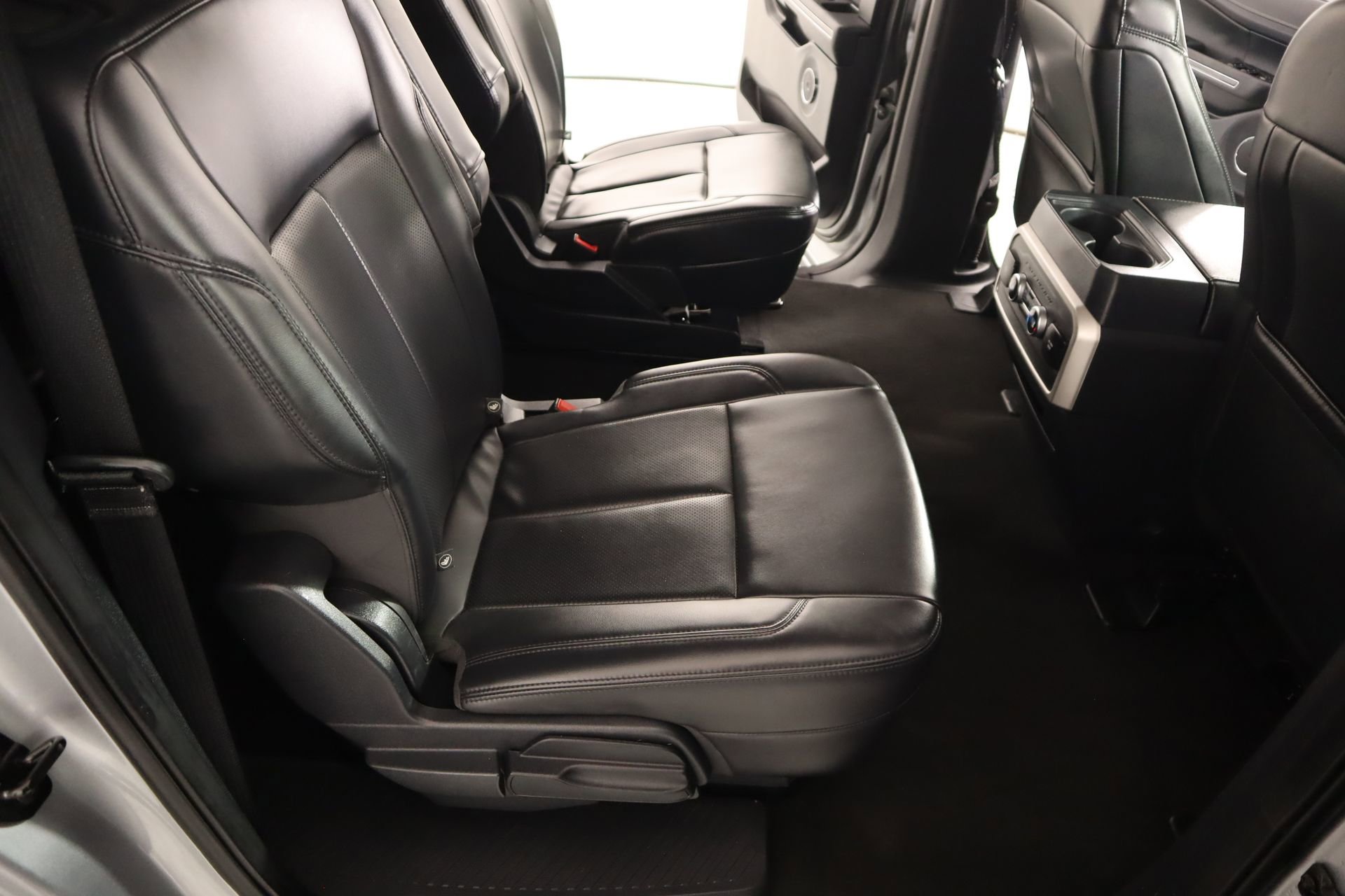 Used 2024 Ford Expedition Max XLT AWD/4WD image 16
