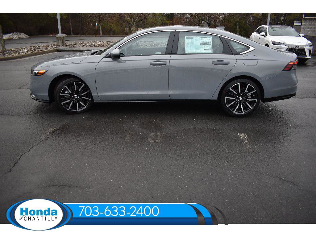 New 2026 Honda Accord Hybrid Touring image 4