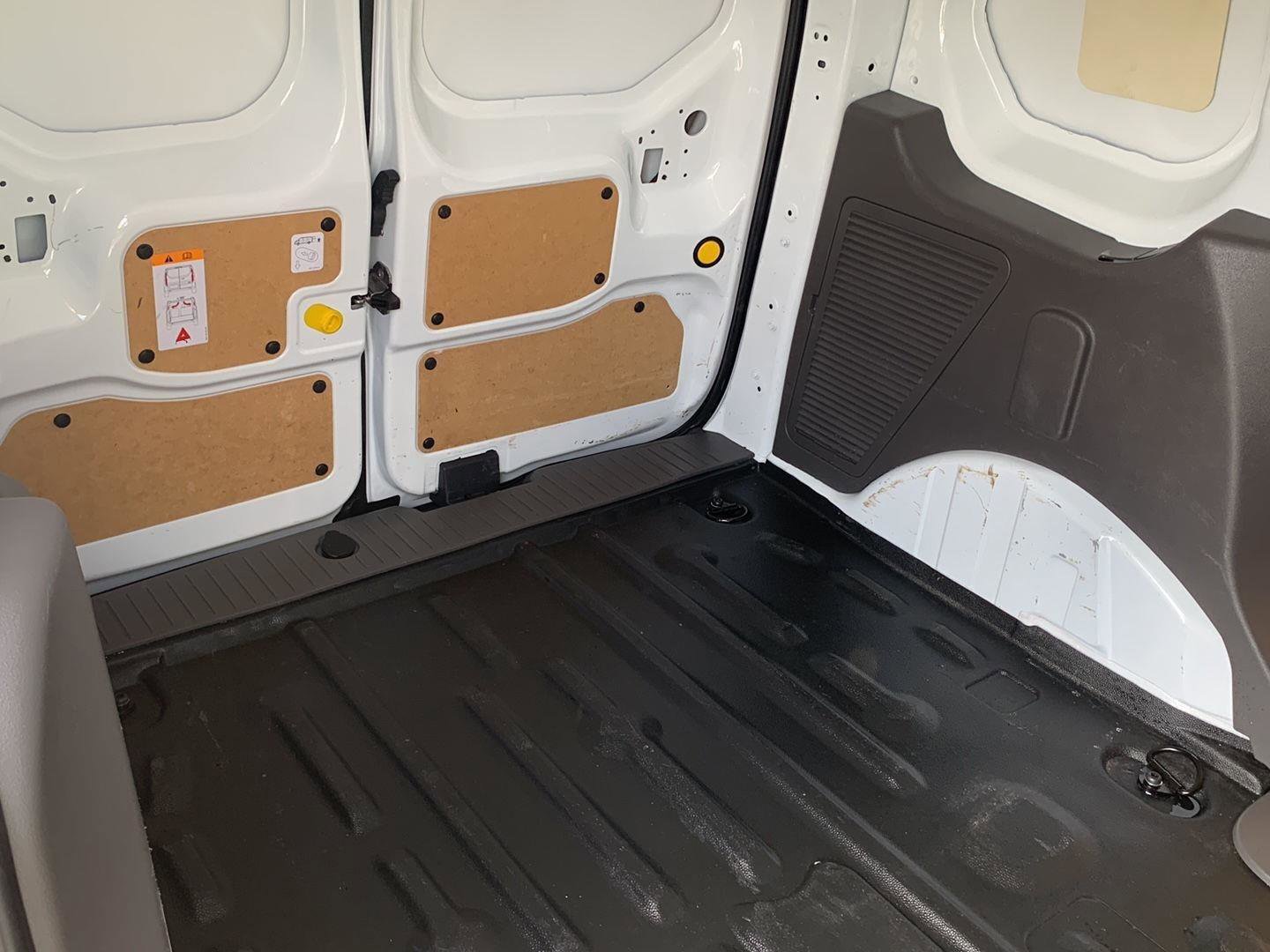 Used 2023 Ford Transit Connect XL FWD image 19