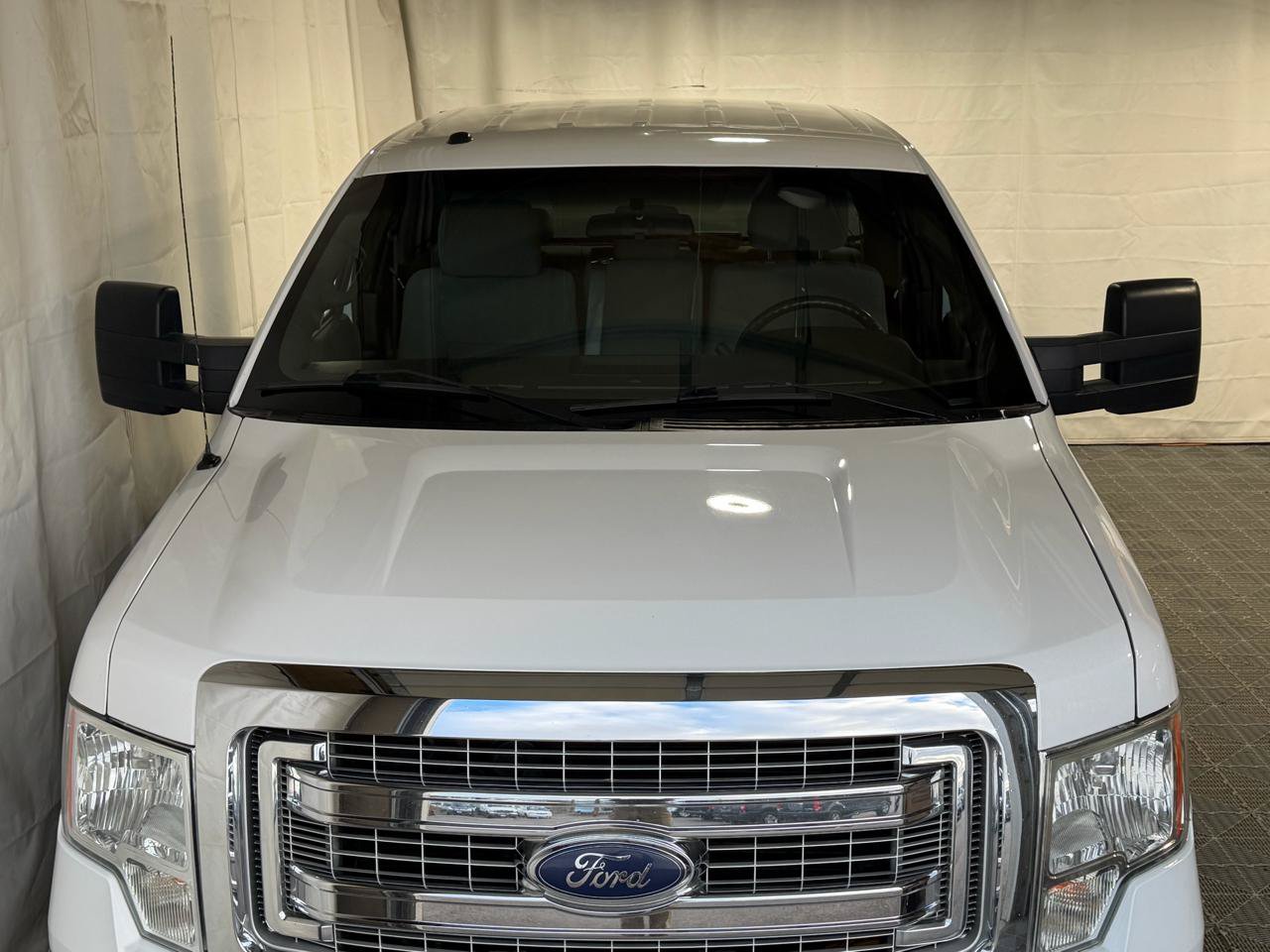 Used 2014 Ford F150 XLT AWD/4WD image 3