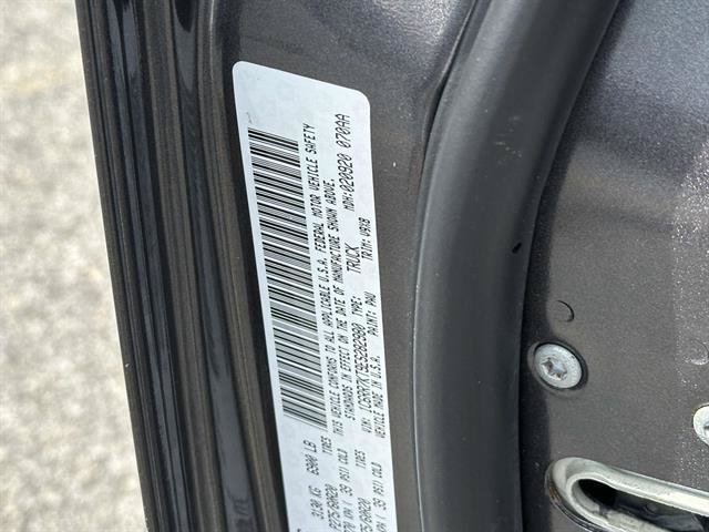 Used 2014 RAM 1500 Express AWD/4WD image 33