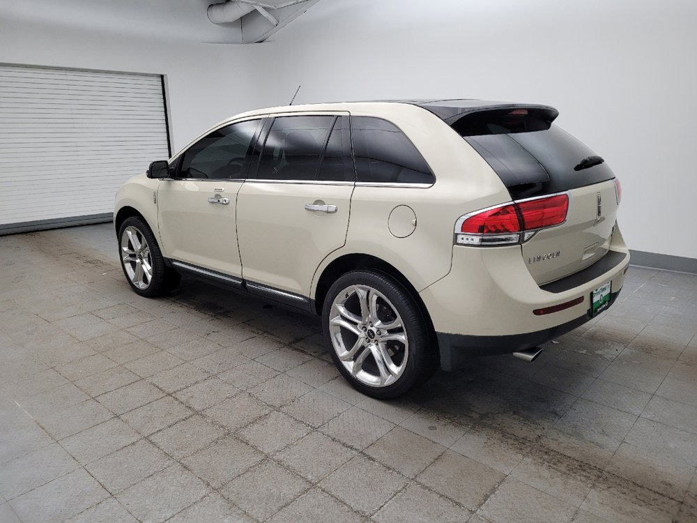 Used 2014 Lincoln MKX AWD w/ Equipment Group 102A image 3