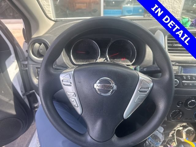 Used 2017 Nissan Versa SV FWD image 5