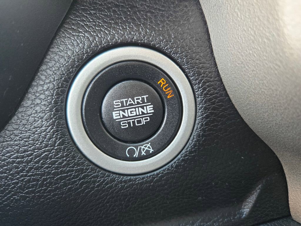 Used 2022 RAM 2500 Laramie w/ Safety Group B image 17