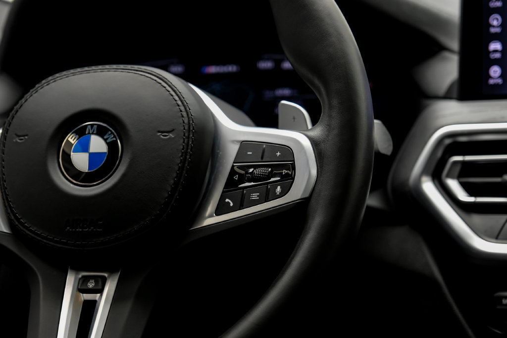 Used 2025 BMW X4 M40i w/ Premium Package AWD/4WD image 21