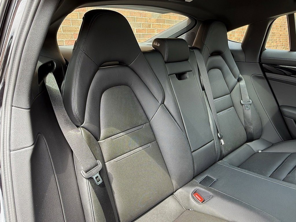 Used 2023 Porsche Panamera 4 image 23