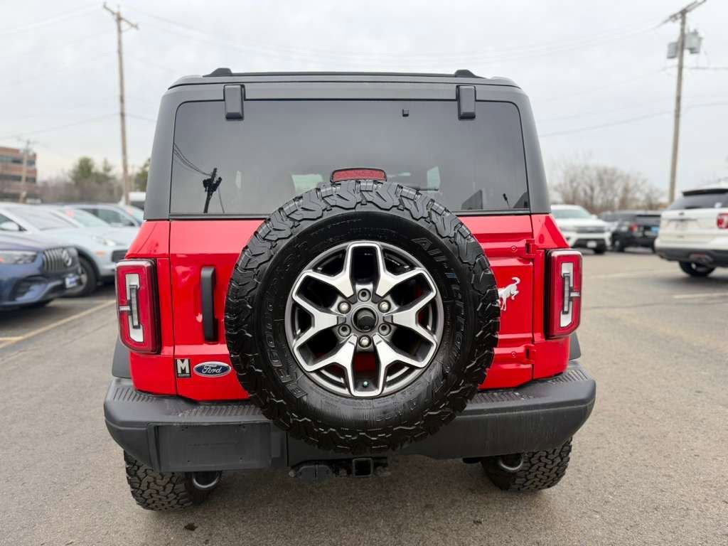 Used 2023 Ford Bronco Badlands image 4