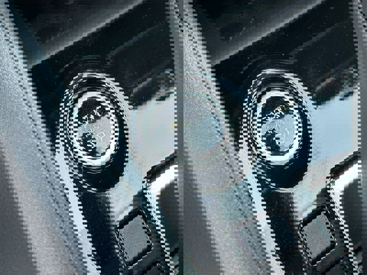 New 2025 Nissan Versa SV image 26