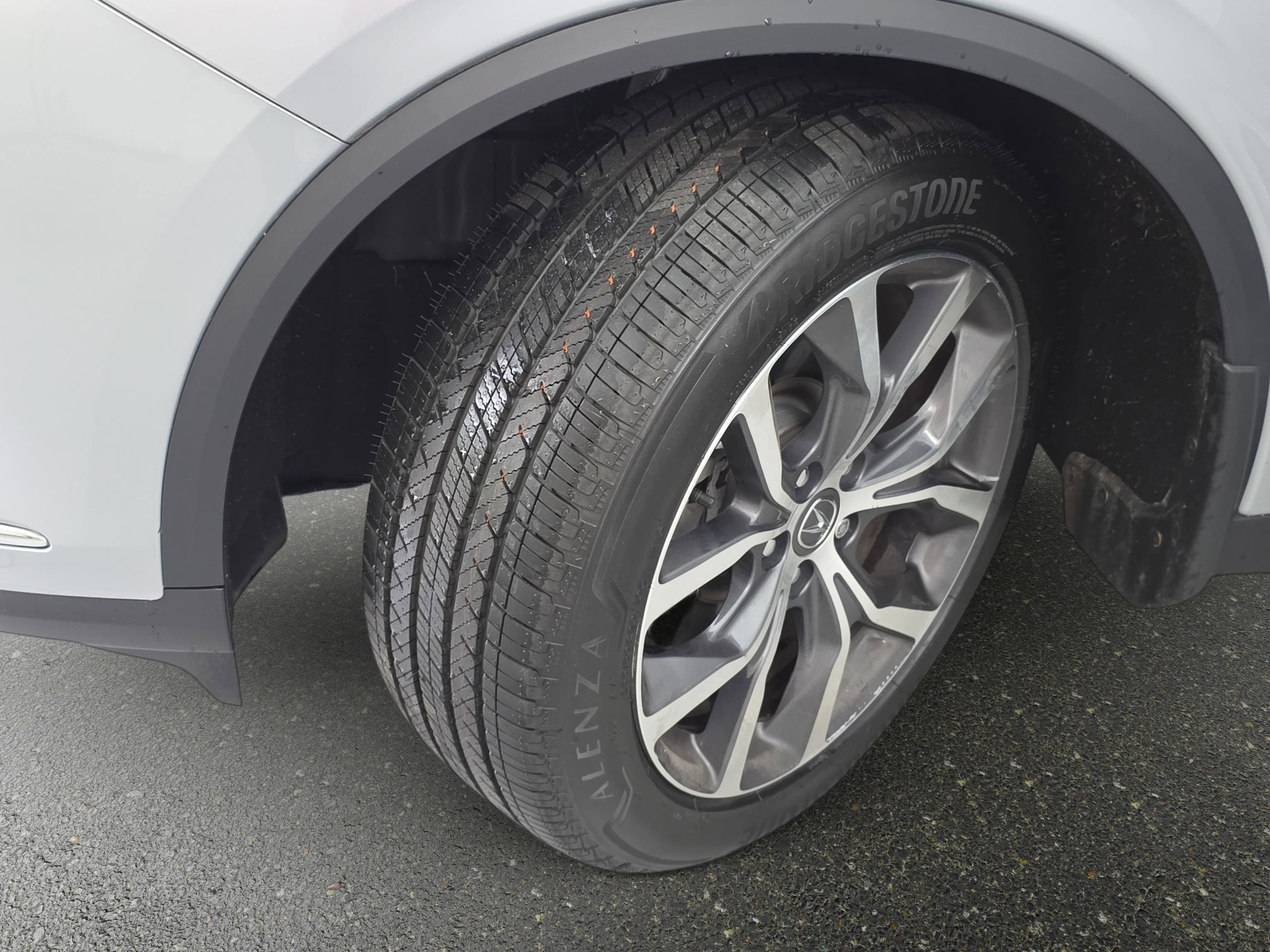 Certified 2023 Acura MDX FWD w/ Technology Package image 33