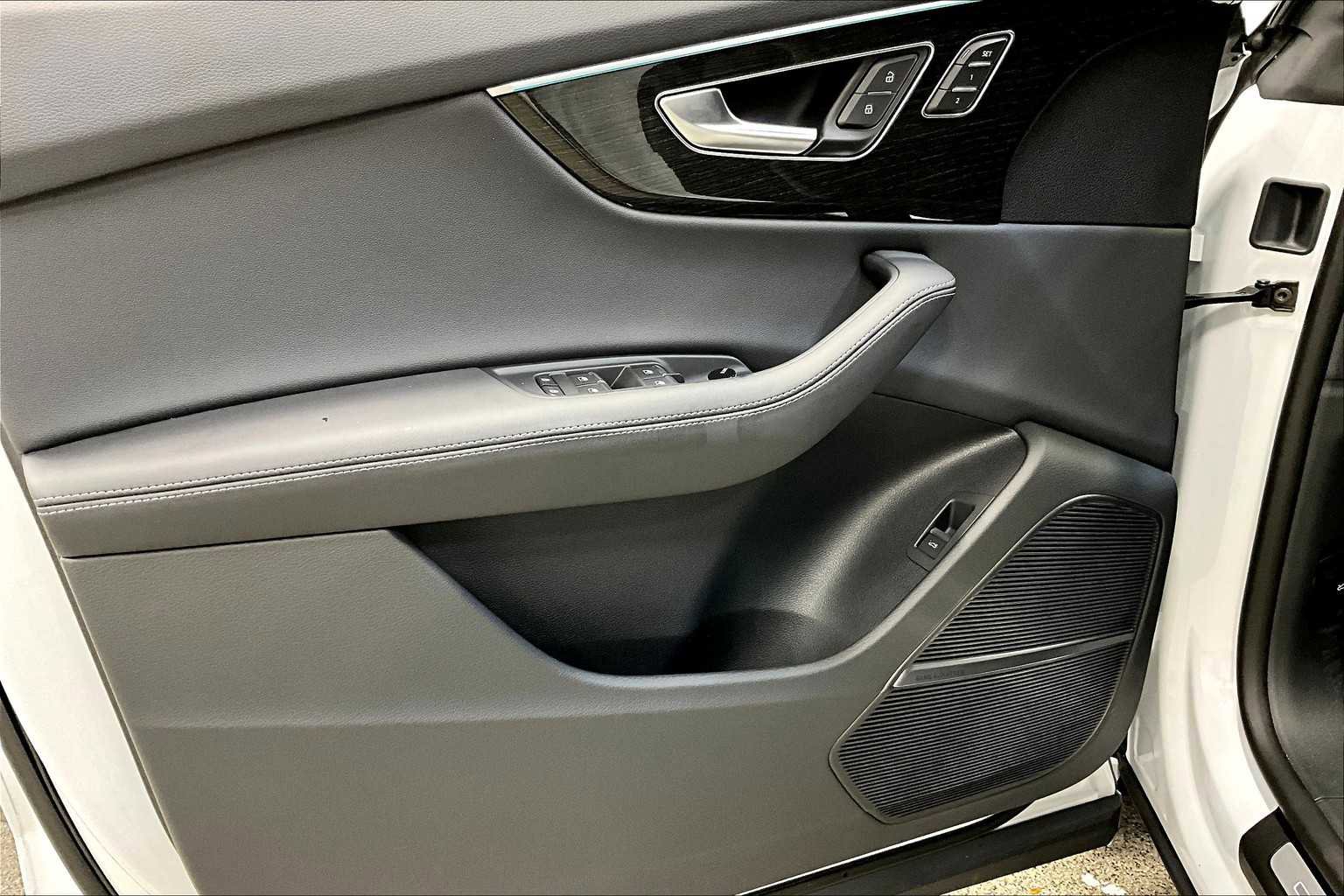 New 2026 Audi Q8 Premium Plus image 10