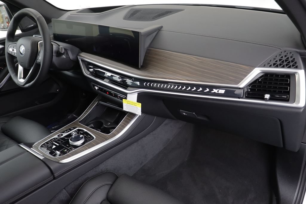 New 2026 BMW X5 xDrive50e w/ Executive Package AWD/4WD image 22