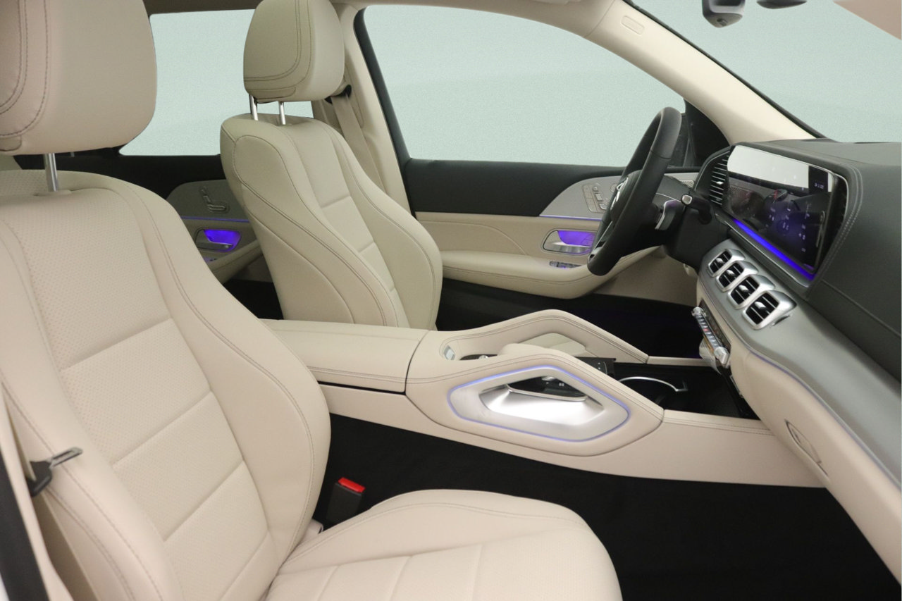 New 2026 Mercedes-Benz GLS 450 4MATIC image 7