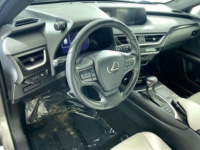 Used 2019 Lexus UX 250h image 23