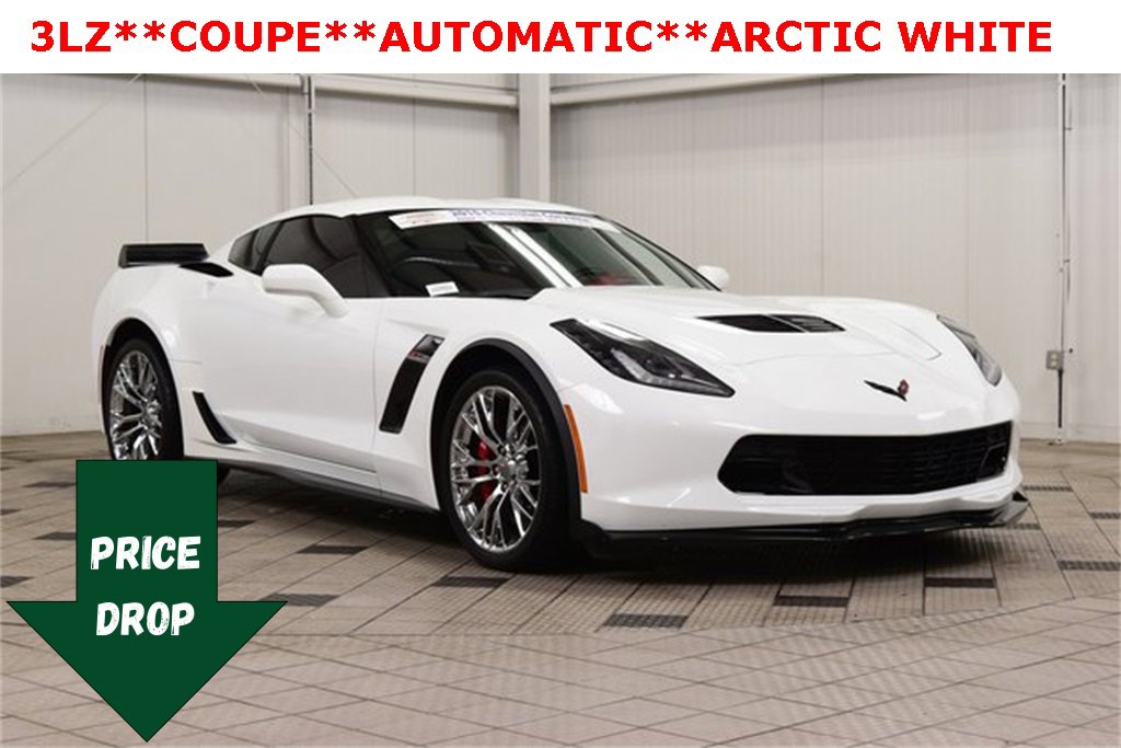 Used 2015 Chevrolet Corvette Z06 w/ 3LZ Preferred Equipment Group image 1
