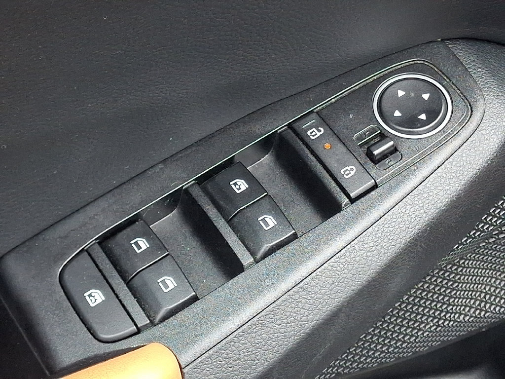 Certified 2024 Kia Seltos EX AWD/4WD image 27