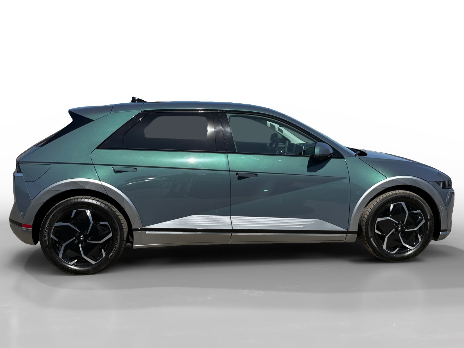 Certified 2024 Hyundai Ioniq 5 Limited RWD image 6