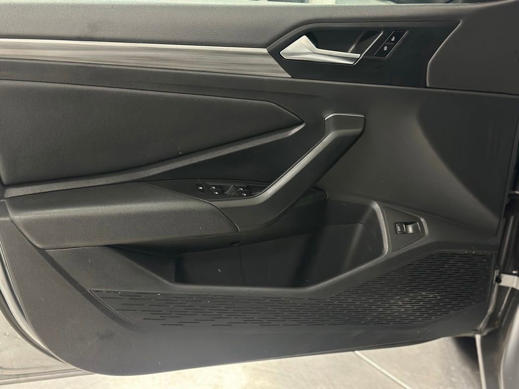 Used 2020 Volkswagen Jetta SEL FWD image 13