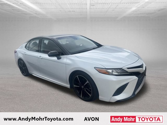 Used 2019 Toyota Camry XSE FWD image 1