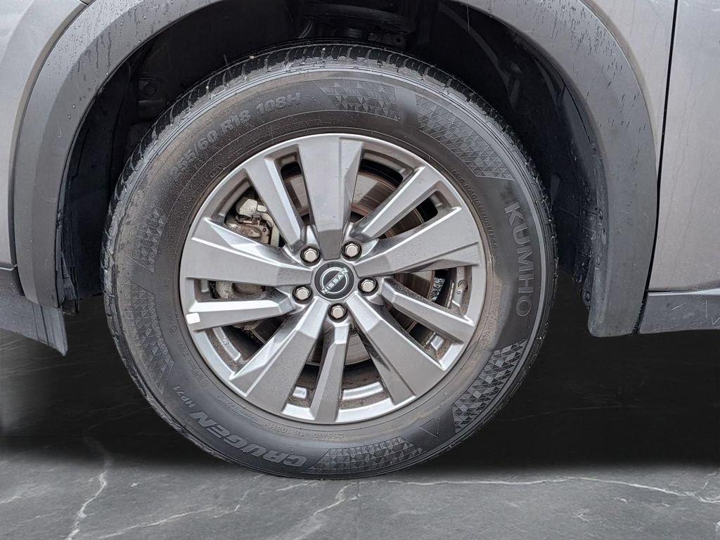 Used 2025 Nissan Pathfinder SV AWD/4WD image 46