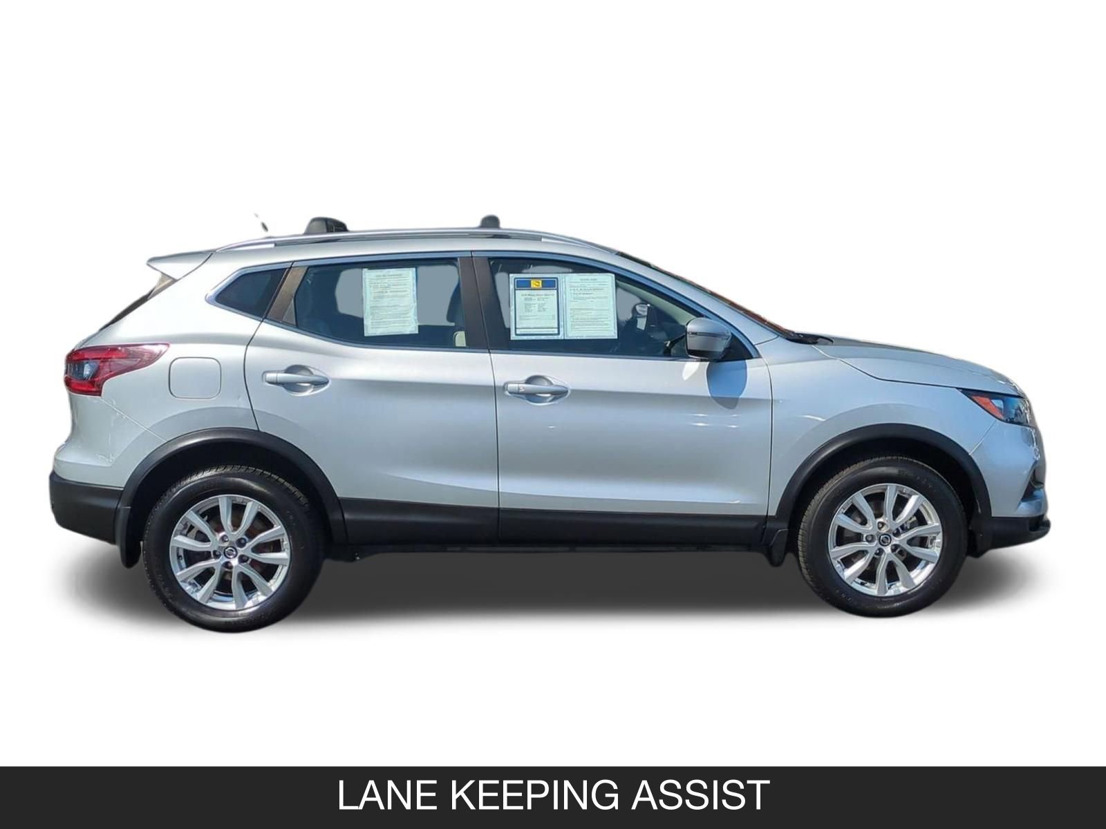 Used 2020 Nissan Rogue Sport SV FWD image 6