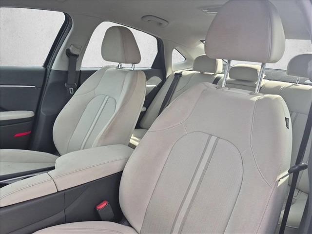 Used 2025 Hyundai Sonata SEL FWD image 25