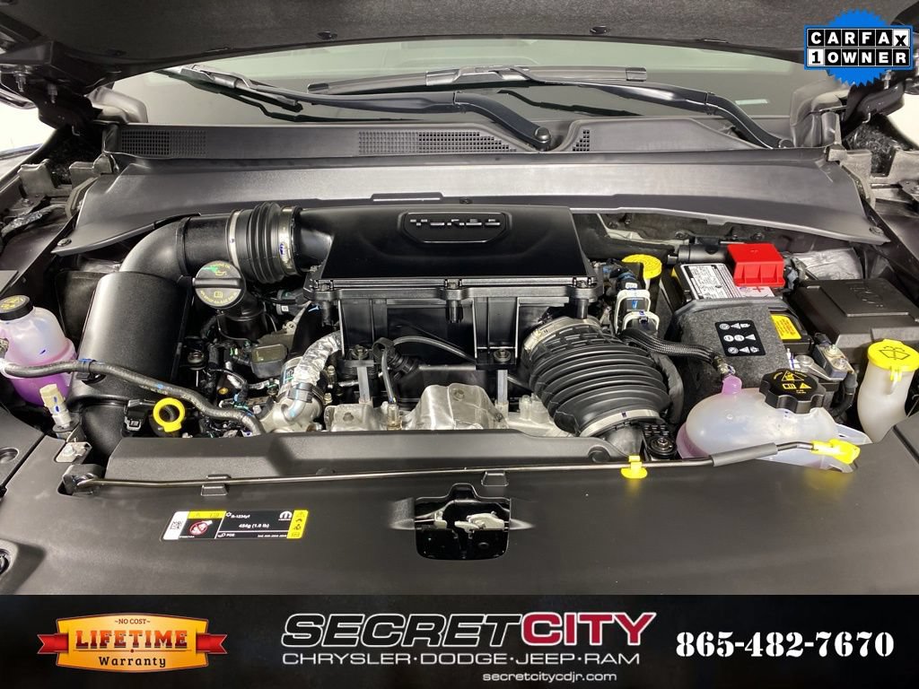 Used 2024 Jeep Compass Latitude AWD/4WD image 33