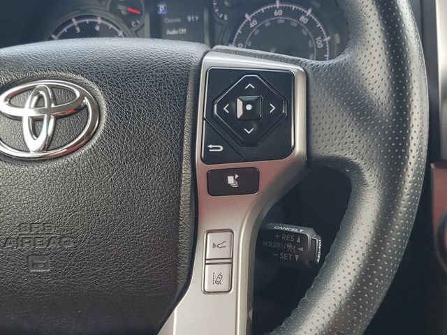 Used 2020 Toyota 4Runner SR5 Premium w/ Moonroof Package AWD/4WD image 23