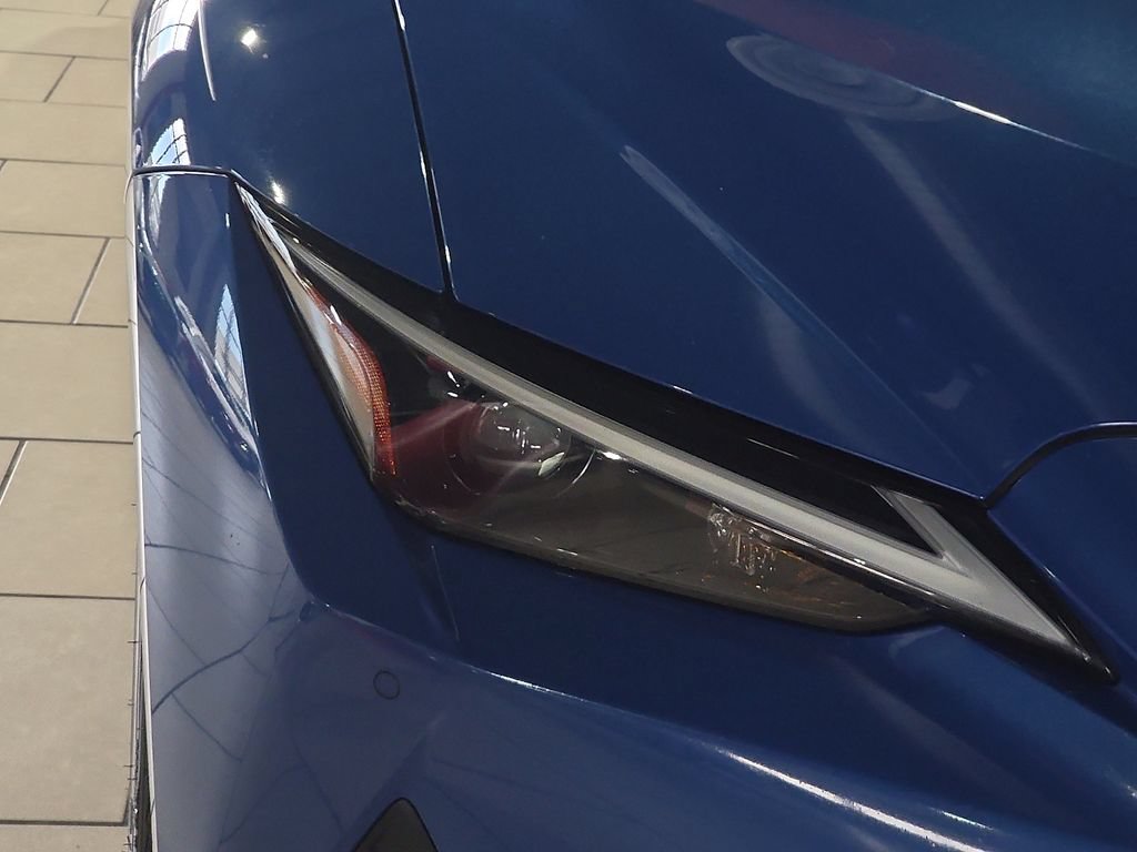 Used 2022 Lexus IS 300 w/ Premium Package RWD image 8