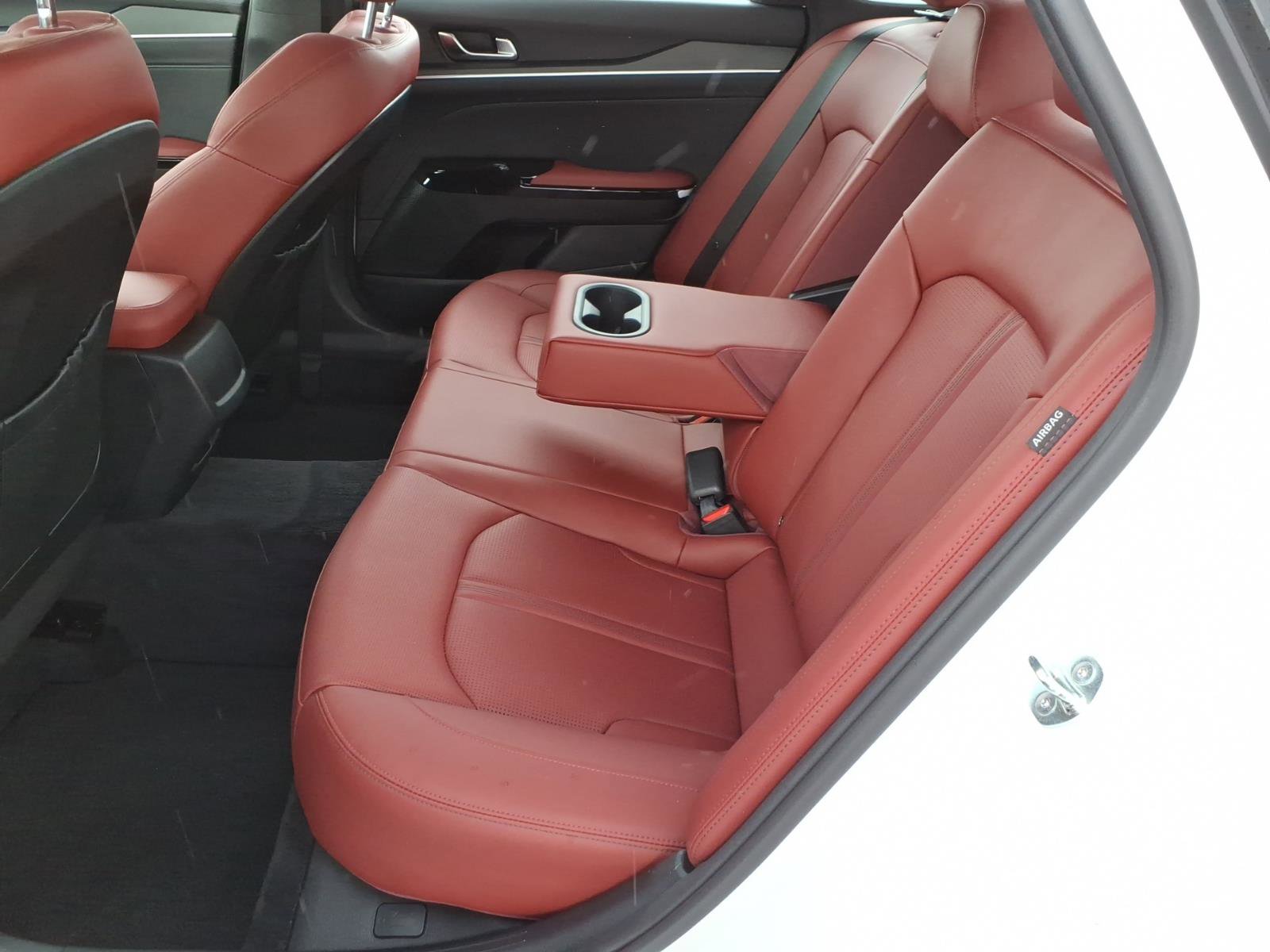 Used 2025 Kia K5 GT-Line w/ GT-Line Premium Package AWD/4WD image 6
