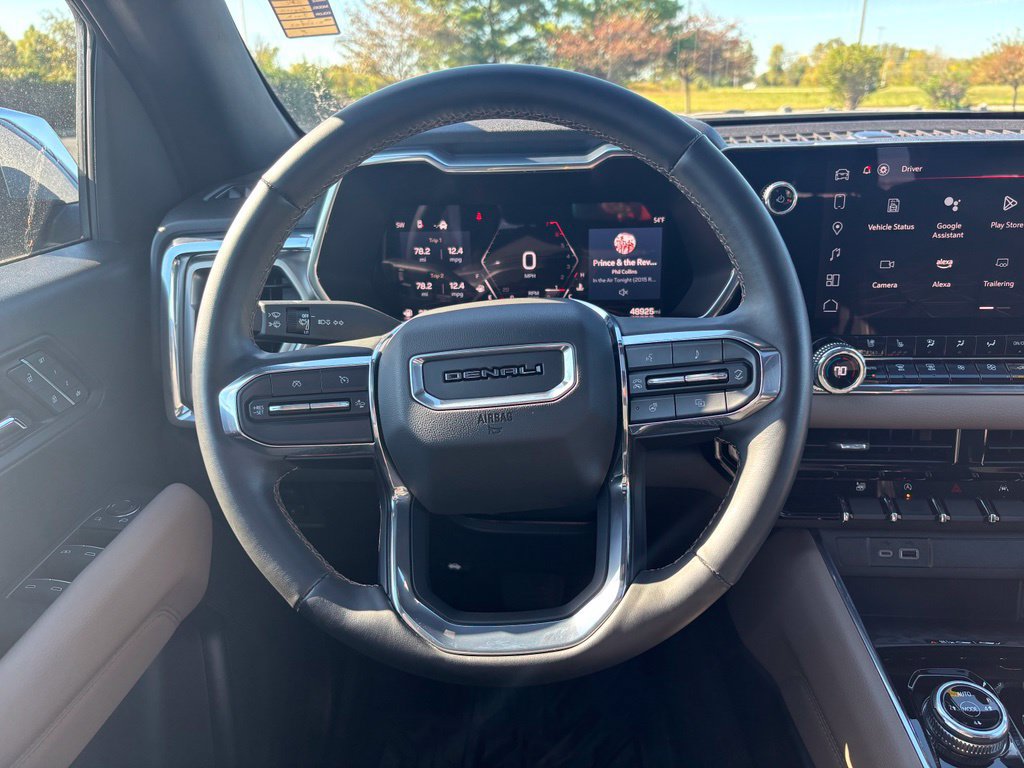 Used 2024 GMC Canyon Denali AWD/4WD image 25