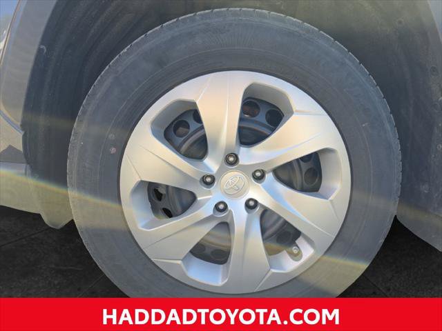 Certified 2023 Toyota RAV4 LE AWD/4WD image 16