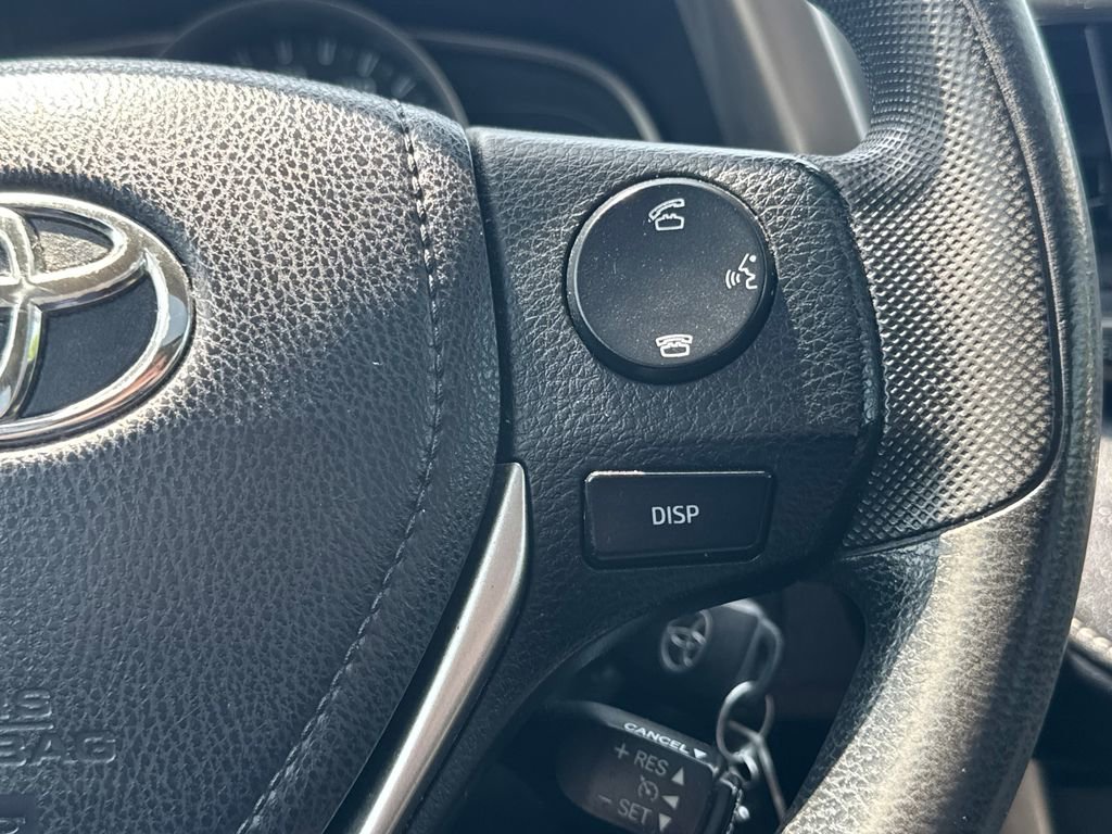 Used 2015 Toyota RAV4 XLE AWD/4WD image 22