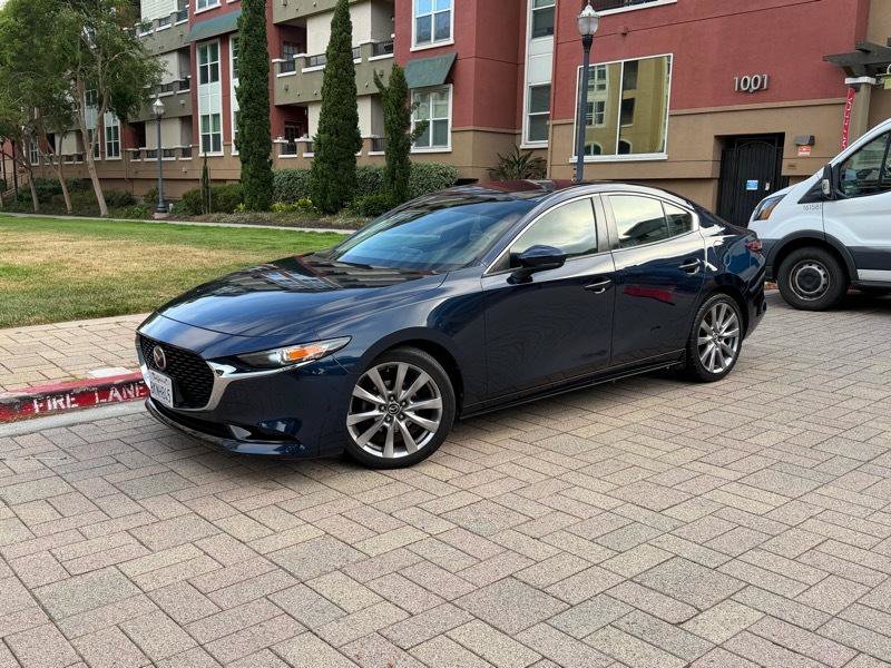 Used 2019 MAZDA MAZDA3 Sedan w/ Select Package FWD image 2